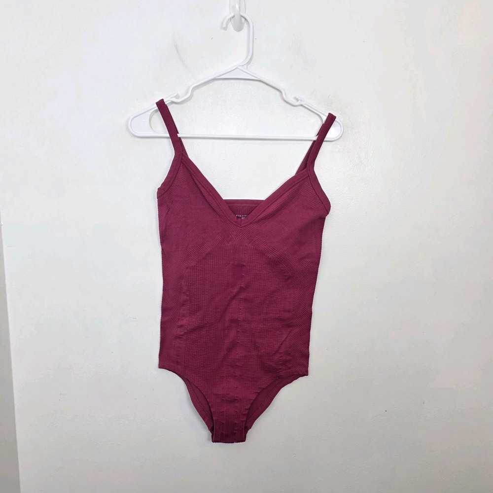 Anthropologie Plum Purple Fitted Stretch Seamless Feminine Bodysuit Size S